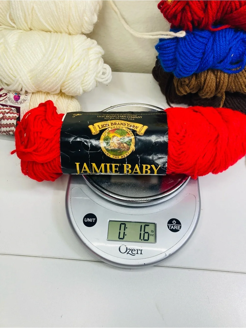🐱 🐶. ~1.7oz Tagged and Untagged Vintage Yarn Skeins